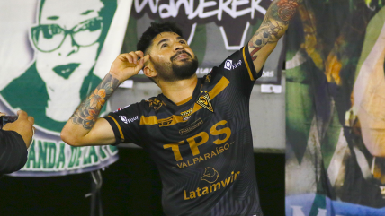   Santiago Wanderers tumbó a Deportes Temuco y dormirá como líder en la Liga de Ascenso 