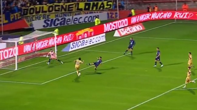 [VIDEO] ¡Para no creer! Cavani otra vez se perdió un gol frente al arco en visita de Boca a I. Rivadavia