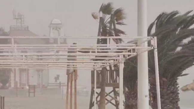 Fuertes vientos azotan la Región de Antofagasta y provocan suspensión de clases