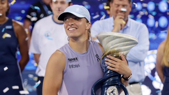 Iga Swiatek derrotó a Jasmine Paolini y se proclamó campeona en Cincinnati