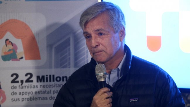 Mayne-Nicholls: Nunca se me ocurriría gobernar por decreto; creo en el diálogo