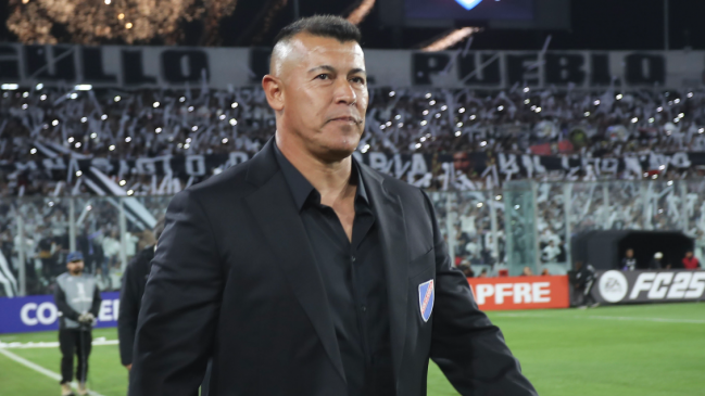 Colo Colo oficializó la salida de Jorge Almirón con un mensaje de despedida