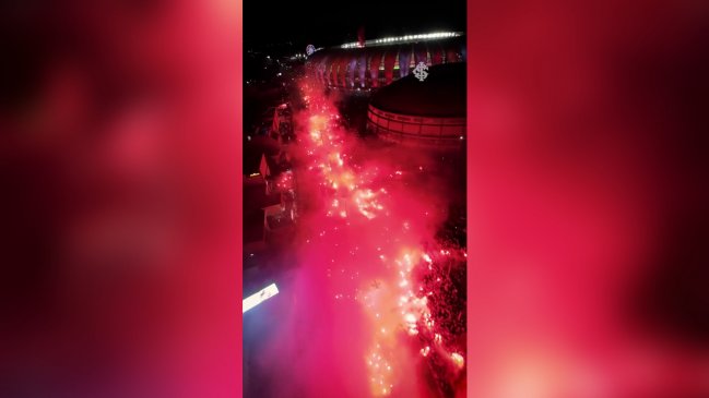 [VIDEO] La espectacular bienvenida de los hinchas de Inter de Porto Alegre al plantel en Beira-Río