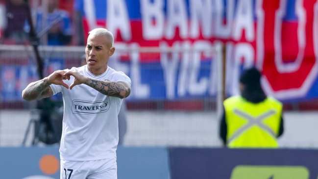 Eduardo Vargas: Están acabando con el fútbol por un par que se creen malos