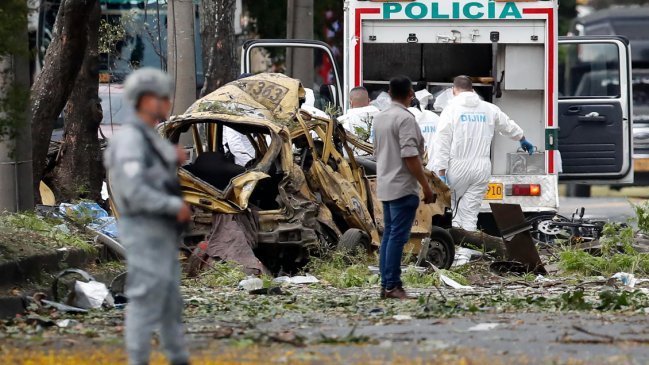 Petro confirma detención de dos sospechosos por atentado que dejó seis muertos y 71 heridos
