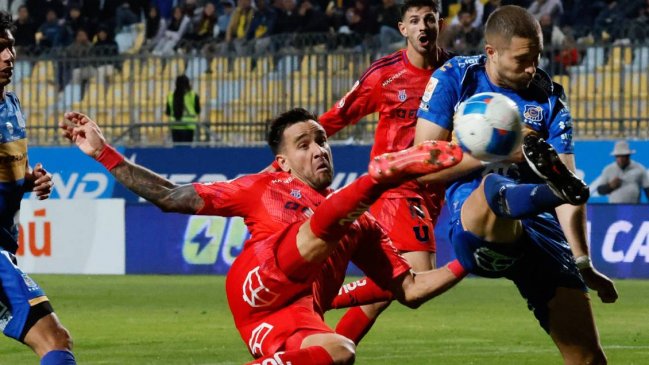 U. de Chile pidió la reprogramación del partido con Everton
