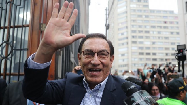 Expresidente Vizcarra acusa 