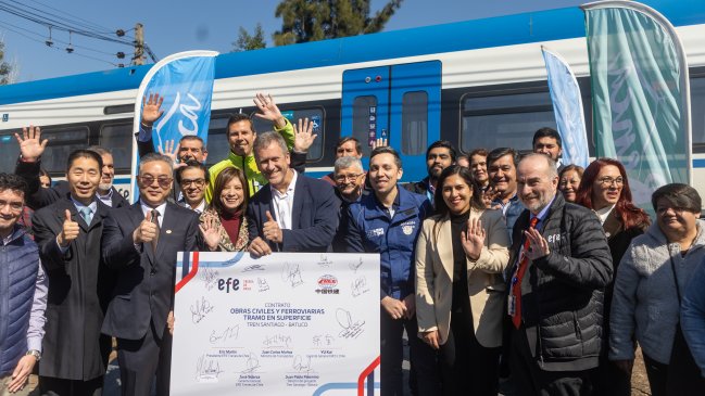 EFE inició obras del tren Santiago Batuco con consorcio chino