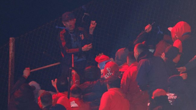 Hincha de la U que cayó desde la tribuna en Avellaneda recibió el alta y podrá volver a Chile
