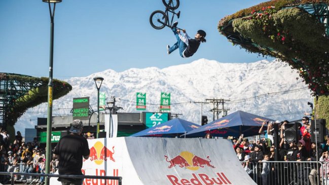 Estrella del BMX Daniel Dhers se robó los focos en La Florida