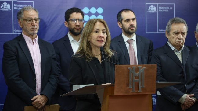 Gobierno se reunió con la CPC, CUT y pymes para abordar prioridades del mercado laboral