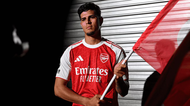 El ecuatoriano Piero Hincapié se convirtió en el último refuerzo de Arsenal