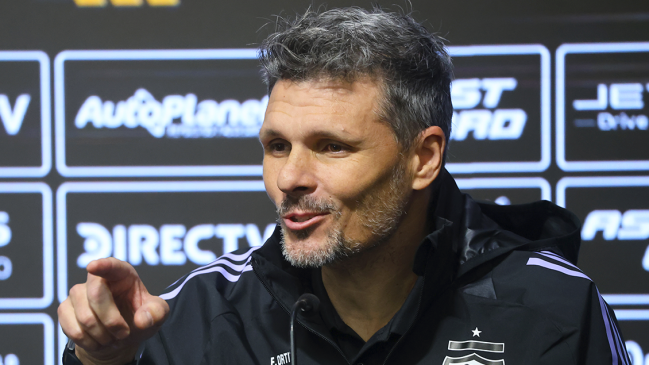 Fernando Ortiz fue presentado en Colo Colo: Somos grandes, saldremos a ganar en todas las canchas