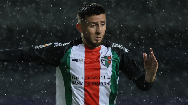 Dura baja en Palestino: Ariel Martínez sufrió rotura de ligamentos cruzados