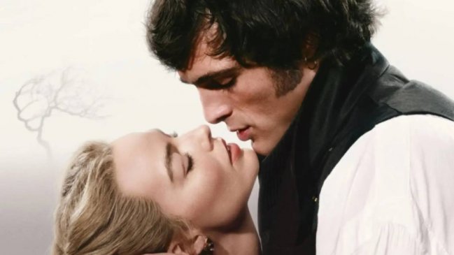 Margot Robbie y Jacob Elordi derrochan pasión en el teaser de 