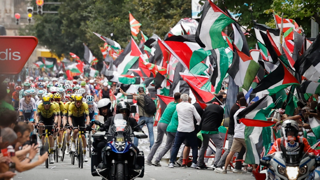 Tras protesta proPalestina: Netanyahu felicitó a equipo israelí de la Vuelta a España por 