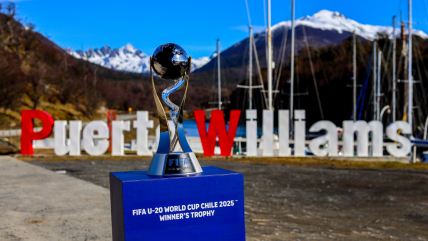   Trofeo del Mundial sub 20 Chile 2025 marcó un hito con su paso por Puerto Williams 