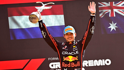   El festejo de Max Verstappen en Monza tras el Gran Premio de Italia 