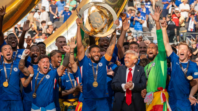 Chelsea fue acusado por la FA de 74 cargos por presuntas irregularidades en fichajes