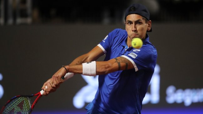 Alejandro Tabilo logró contundente triunfo y avanzó a cuartos de final en China