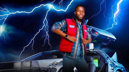   [VIDEO] A lo Marty McFly: Enner Valencia fue oficializado como nuevo jugador de Pachuca 