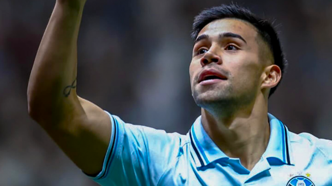 En Brasil adelantaron que Alexander Aravena dejará Gremio para partir a México