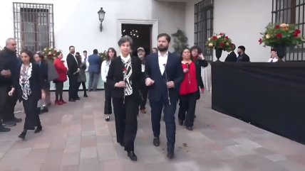   11 de septiembre: Exsenadora Allende reapareció en público de la mano de Boric 