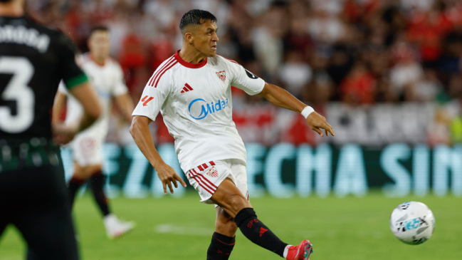 Alexis Sánchez debutó en Sevilla con una asistencia vital para empatar ante Elche