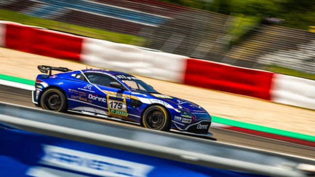 Benjamín Hites cumplió una destacada actuación en Nürburgring