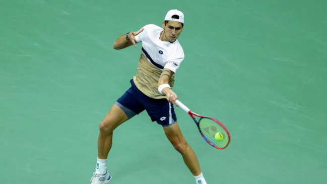 Tabilo avanzó a la final del Challenger de Guangzhou por temprano retiro de su rival