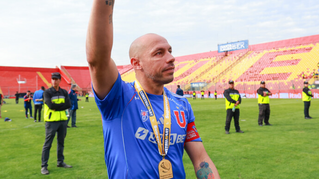 Marcelo Díaz valoró la Supercopa: Me saqué la espina desde aquella final del 2006