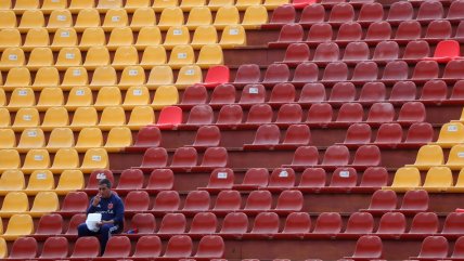   Y no prendió: Escaso público llegó a Santa Laura para presenciar la Supercopa 