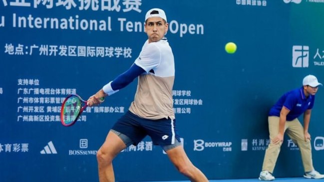 Alejandro Tabilo ganó un partido de dientes apretados y se metió en el cuadro principal del ATP de Chengdú