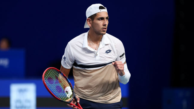 Alejandro Tabilo derribó a Luciano Darderi para avanzar a cuartos en Chengdú