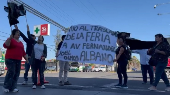 La Cisterna: Vecinos piden mesa de diálogo antes de trasladar feria a concurrida avenida