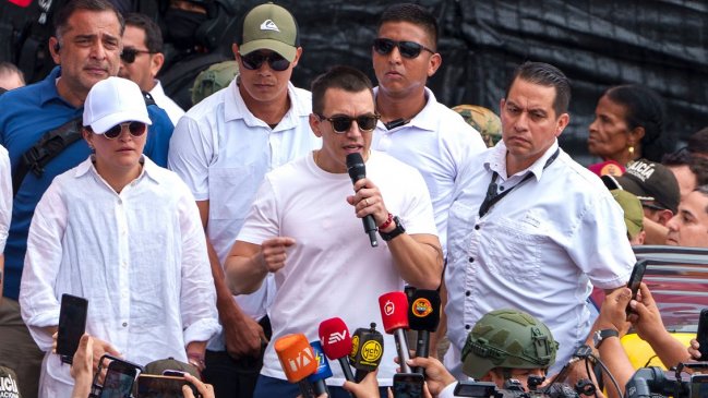 Noboa advirtió que no cederá ante quienes buscan 