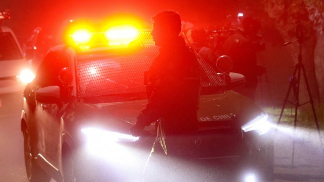 Asaltantes dispararon varias veces y golpearon a guardia y clientes de farmacia