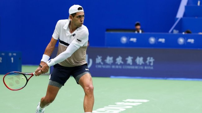 Alejandro Tabilo sintió el esfuerzo y dijo adiós a Tokio