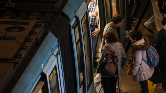 Riña terminó con un apuñalado en andén de la estación Franklin del Metro