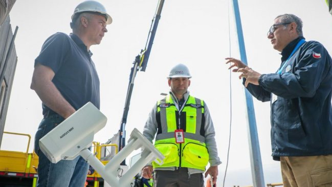 Municipio instaló en La Portada la primera de cien cámaras para Antofagasta