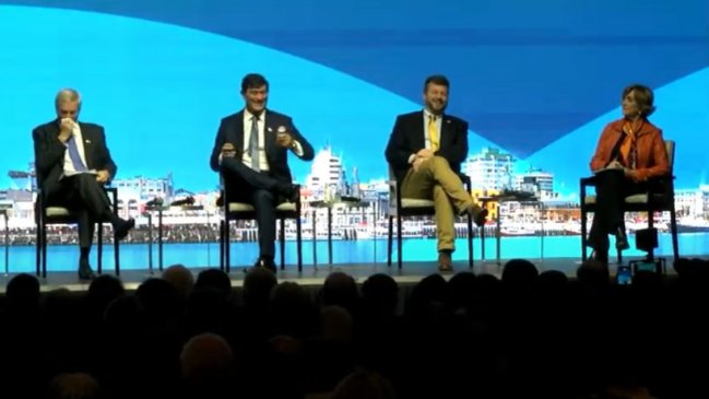 Financiamiento de campañas se tomó debate presidencial en Valdivia