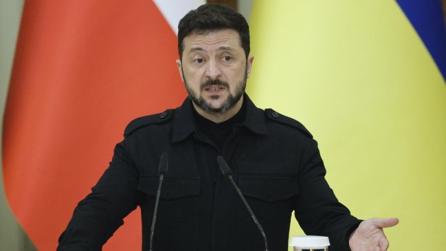 Zelenski anunció que Ucrania exportará armas de fabricación nacional