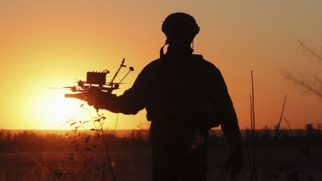 Polonia cerró temporalmente espacio aéreo en frontera este por ataque ruso contra Kiev