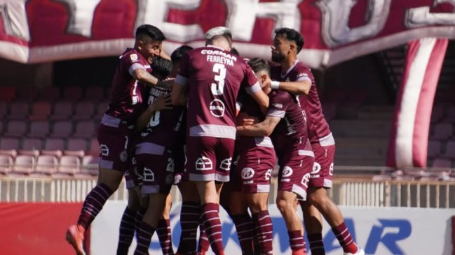 [VIDEO] La Serena sorprendió a la U y tomó ventaja con golazo de Jeisson Vargas