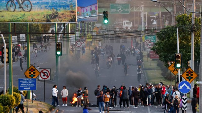 Ecuador: Un fallecido, 12 militares heridos, 