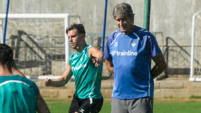 Pellegrini ante consulta por la Roja: El futuro se irá clarificando solo