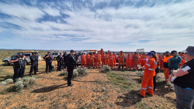 Niño lleva cinco días perdido en pleno desierto de Australia