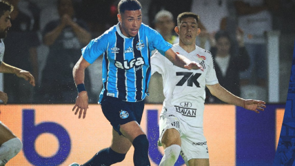   Gremio de Alexander Aravena lamentó un agónico empate de Santos en el Brasileirao 