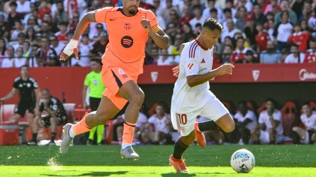 Prensa enloqueció con el nivel de Alexis: Pasan los años y el hambre no lo pierde