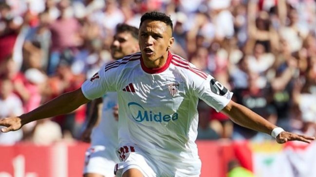 Delantero de Sevilla: 